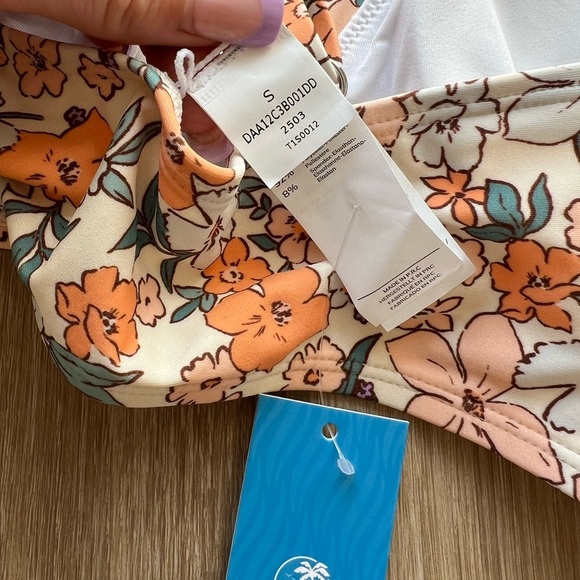 Cupshe women’s Floral Print Bikini Set - Orange and Cream toe piece set Small - Picture 6 of 7